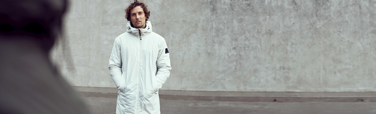 Witte jas People of Shibuya