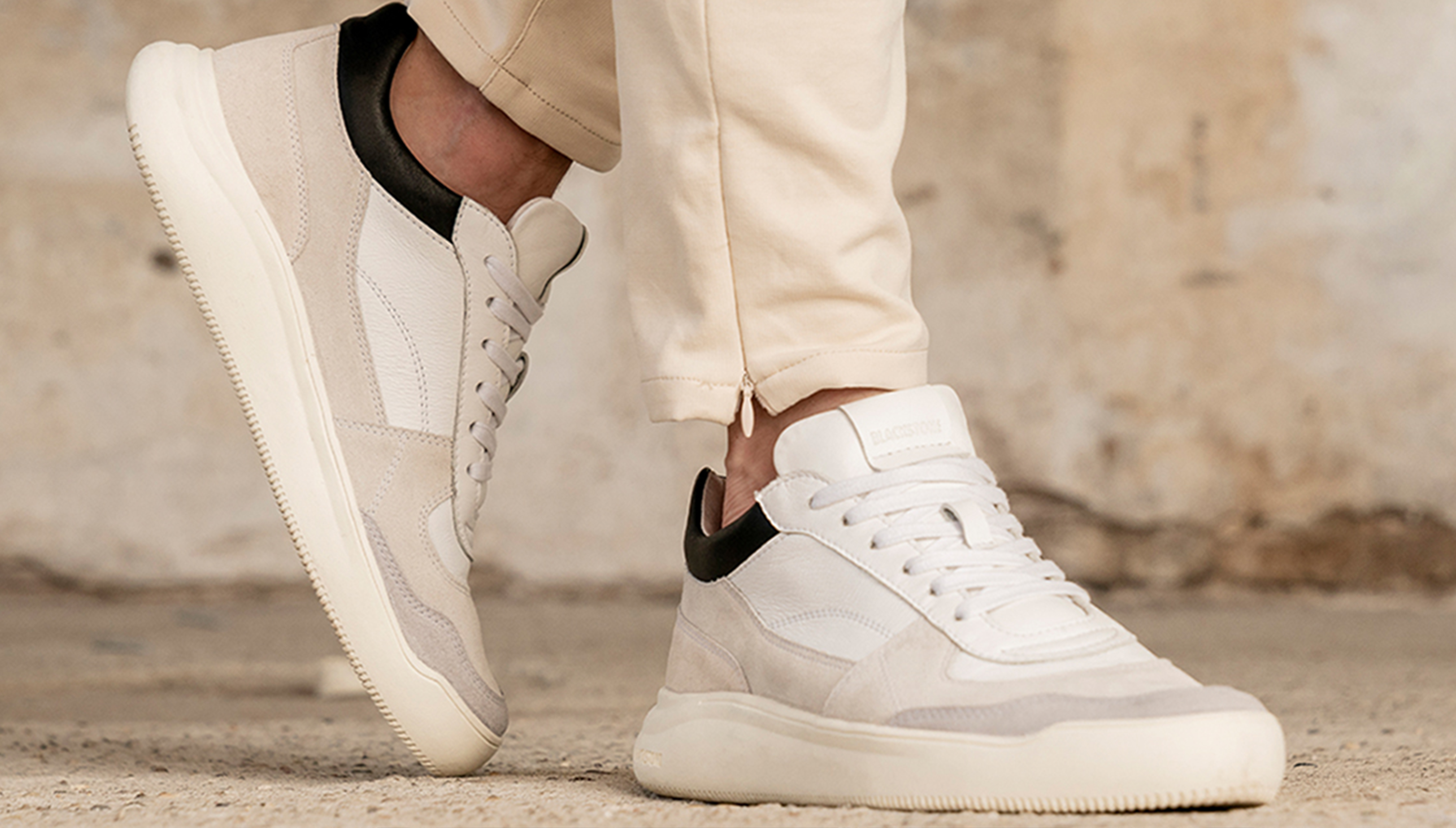 Zo draag je witte sneakers