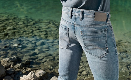 spijkerbroek lichtblauw