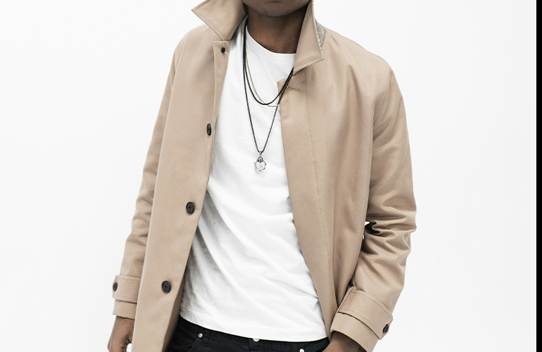 trenchcoat beige